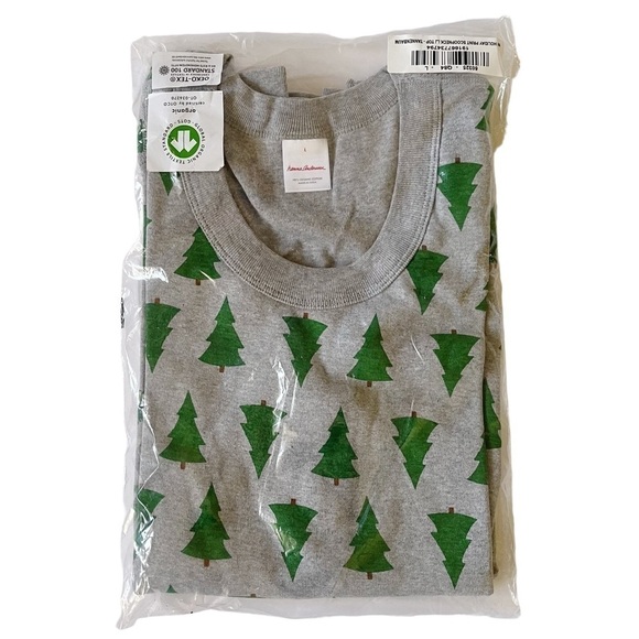 Hanna Andersson Tannenbaum Christmas tree holiday print scoop neck pajama top - Picture 4 of 7